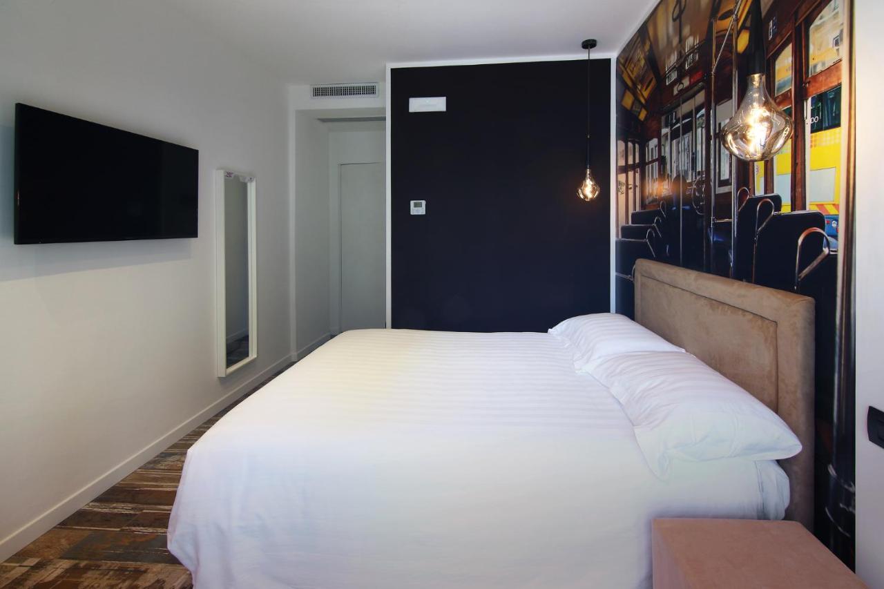 Interno 7 Bed & Breakfast Bari Bagian luar foto