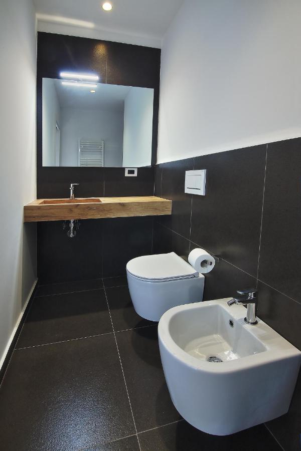 Interno 7 Bed & Breakfast Bari Bagian luar foto