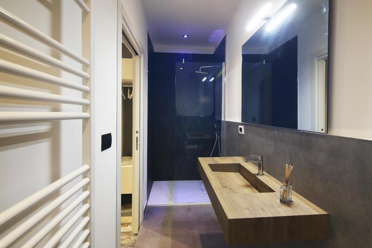 Interno 7 Bed & Breakfast Bari Bagian luar foto
