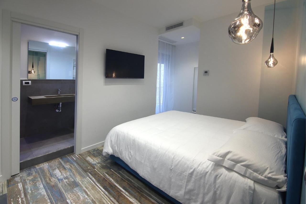 Interno 7 Bed & Breakfast Bari Bagian luar foto